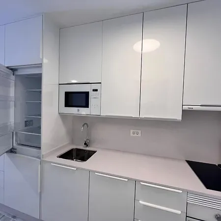 Modern Studio With Garden View Apartament *